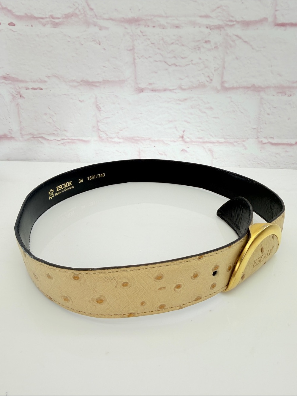 Escada Beige Ostrich-Texture Leather Belt with Gold-Tone Buckle Small - Picture 3 of 9